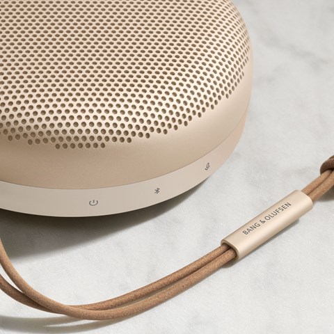 Bang & Olufsen Beosound A1 2nd Gen Trådlös högtalare med batteri