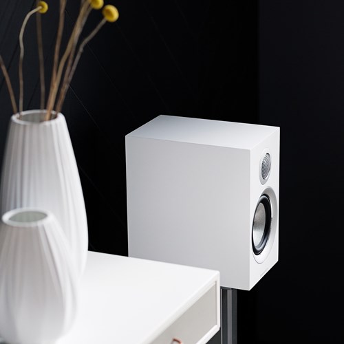 Bowers & Wilkins 707 S2 Kompakt høyttaler