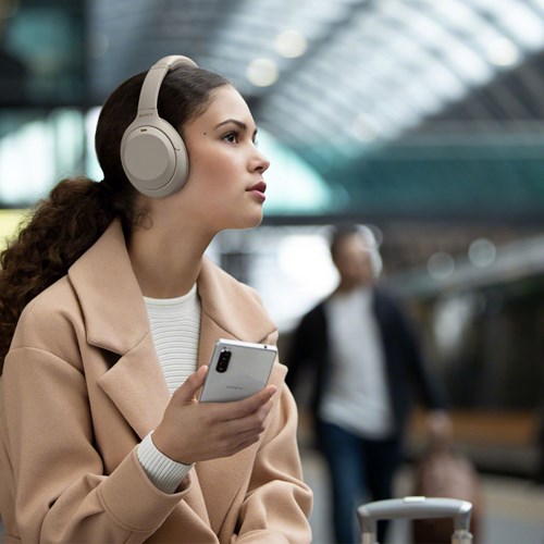 Sony WH-1000XM4 Kabelloses Headset