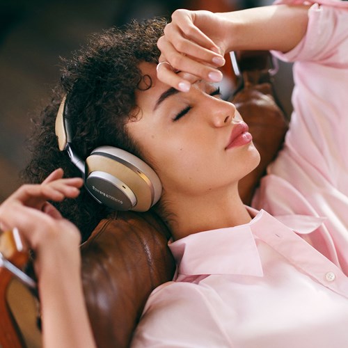 Bowers & Wilkins PX8 Draadloze koptelefoon